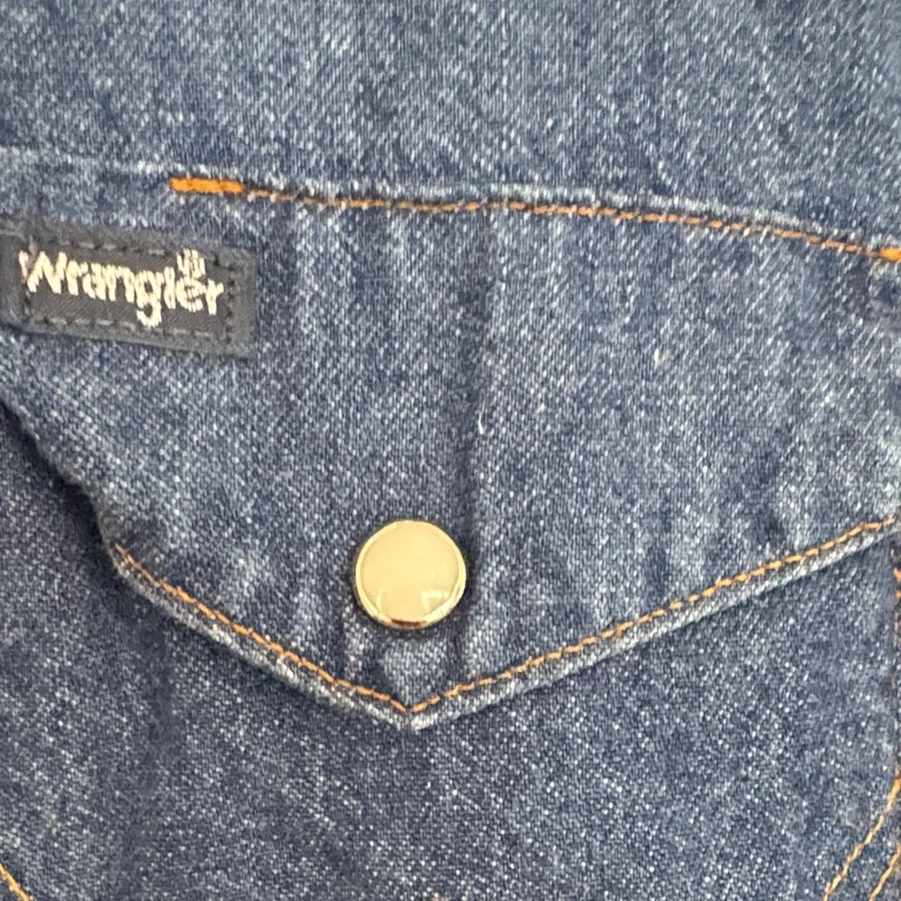 Vintage Pearl Snap Wrangler Men's Dark Blue‎ Button-Down Shirt - Picture 4 of 8